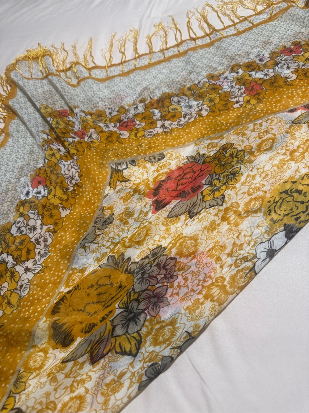 H&M Gold fringed scarf. Beautiful Gold Flowered Pattern - Picture 6 of 6